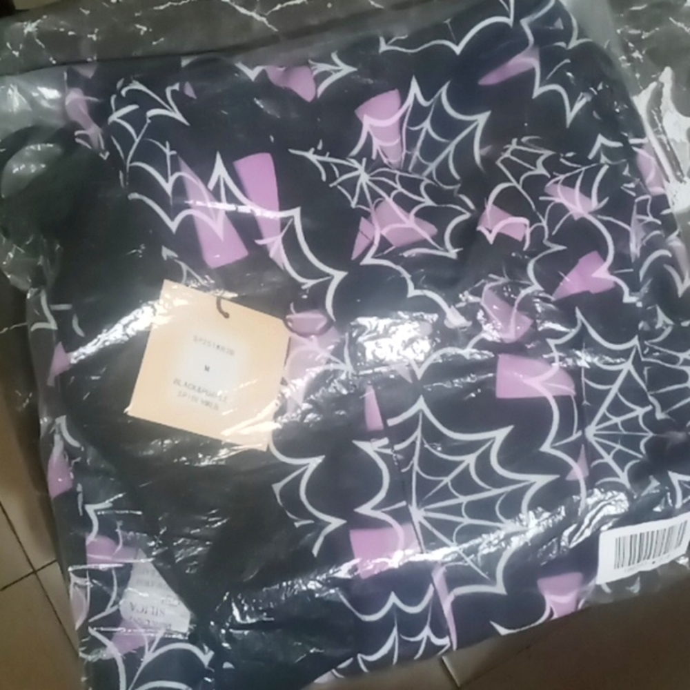 Unique Vintage - image 2